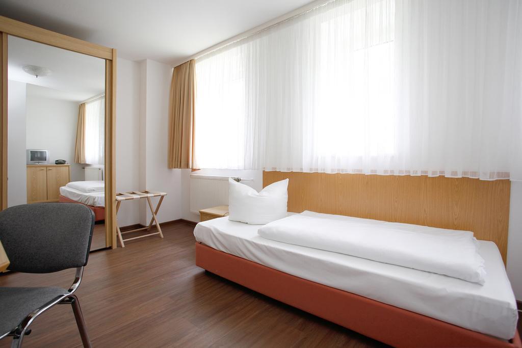 Hotel Heidenschanze Dresden Exterior photo